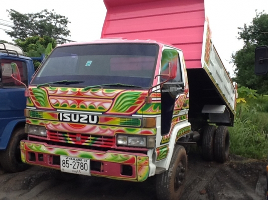 ขายด่วน NPR 135 Hp ดั้มหล่อๆFหน้าFหลังพร้อมใช้งานขายที่750000ว่างเงิน 250000 ออกได้เลยครับเงื่อนไขสบายๆครับ