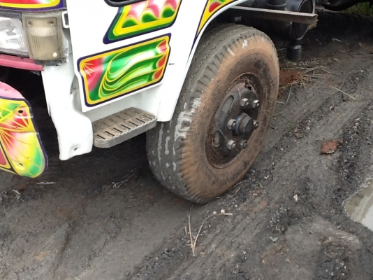 ขายด่วน NPR 135 Hp ดั้มหล่อๆFหน้าFหลังพร้อมใช้งานขายที่750000ว่างเงิน 250000 ออกได้เลยครับเงื่อนไขสบายๆครับ