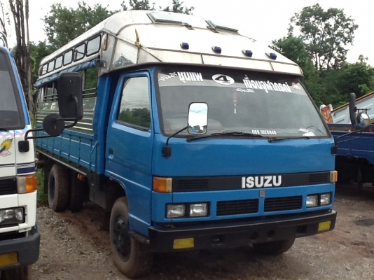 ขายด่วน NPR59L เครื่อง4BD1 เครื่องดีแคชชีสวยปานนางฟ้าขอขายที่480000วางเงิน150000รับรถเลยเจ้านายยย