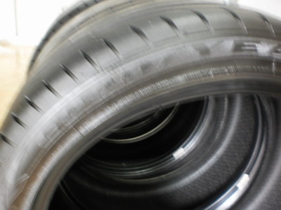 ขายยาง215/45/17สภาพใช้ได้4เส้น ราคาถูก