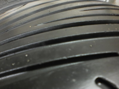 ขายยาง215/45/17สภาพใช้ได้4เส้น ราคาถูก