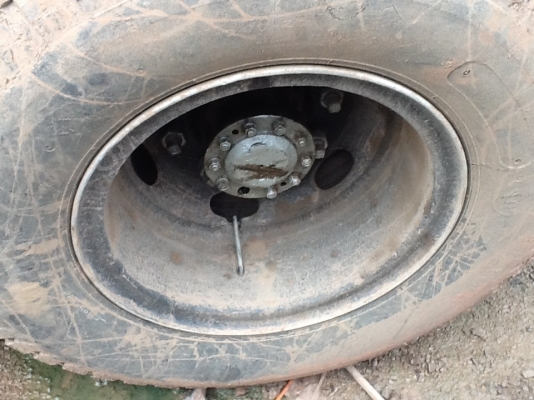 ขายด่วน FM177 2เพลาใหญ่ดั้มเครื่องeh700เครื่องดีแคชชีสวยมาก ขอขายที่870000 วางเงิน 250000รับไปทำเงินครับผม