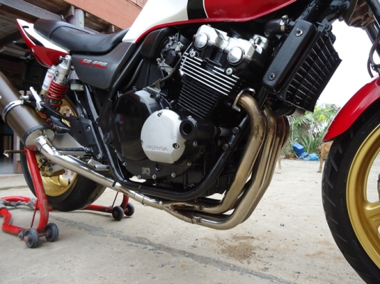 cb 400  v  tec  อินวอย +สรรพสามิต ท่อเลส สภาพดีพร้อมใช้