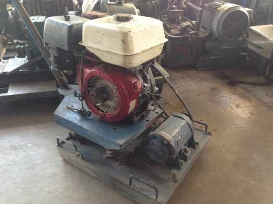 ขายเครื่องตบดิน พร้อมใช้งาน