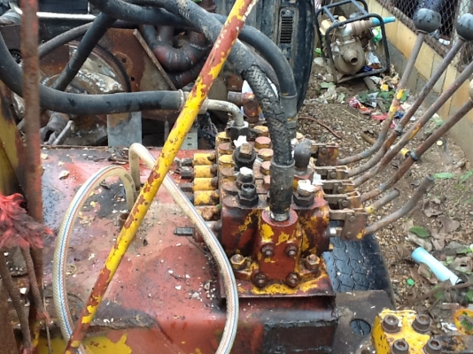 ขายด่วน หนัายาวสวย Isuzu เครื่อง tx120 เดิมๆพร้อมเครนunic3ตัน ขอขายที่450000 วางเงิน200000รับรถเลยครับ