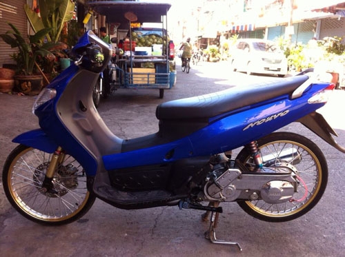 nouvo ตัวเก่า ปี 47 สีน้ำเงิน รถสวย เดิม เท่ห์ๆ ไม่ต้องแต่งแล้ว เครื่องดี ไม่มีควันขาว เฟืองไม่หอน ราคานี้โอนให้ฟรีไปเลย