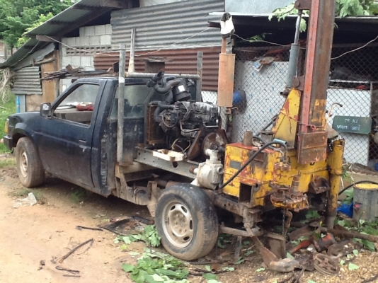 ขายด่วนรถเจาะนำ้ พร้อมใช้งาน