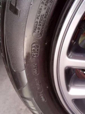 ขายแม๊กพร้อมยาง อีซูซุ ตัวใหม่ครับ 205 65 16