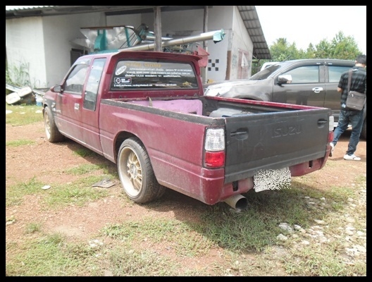 ปิ๊กอัพ อีซูซุ TFR วางเครื่อง J