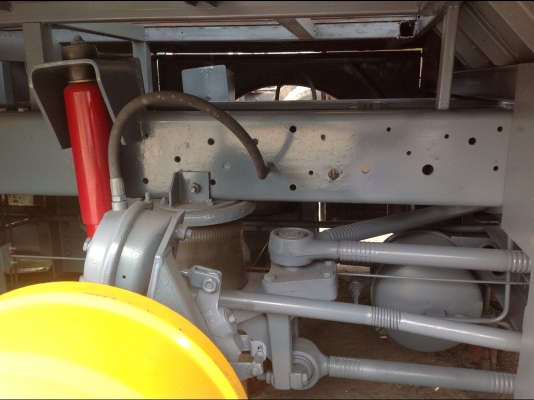 ขายแปดล้อประกอบใหม่สภาพใกล้เสร็จ