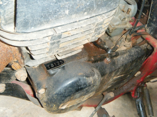 ซูซูกิ TS 125 รุ่นไฟเหลี่ยม พร้อมทะเบียนแท้ๆ ซูซูกิ TS 125 รุ่นไฟเหลี่ยม พร้อมทะเบียนแท้ๆ