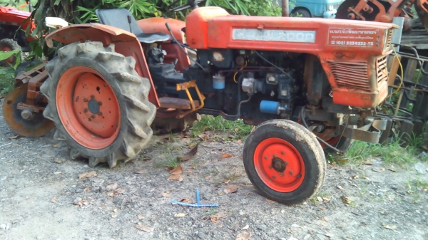 ขายรถไถ คูโบต้า L2000 4WD พร้อมใช้งาน