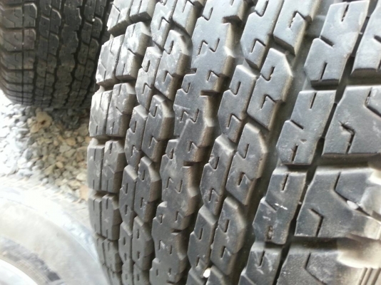 ขายแม็กอีซูซุ ขอบ 17 พร้อมยาง 265 65 17 ปี 12