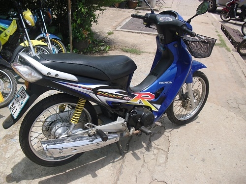 wave 125 สตราท์มือ เอกสารพร้อมโอน เครื่องไม่เคยแกะ wave 125 สตราท์มือ เอกสารพร้อมโอน เครื่องไม่เคยแกะ