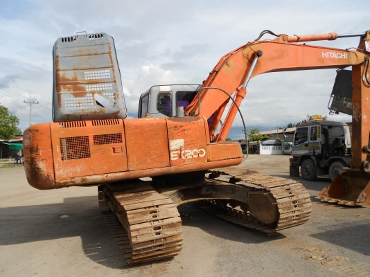 hitachi ex200-5