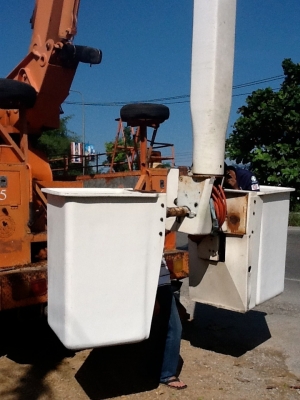 ขายรถกระเช้าไฟฟ้าHotline 22KV