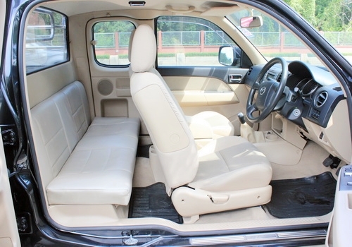 Mazda BT-50 2.5 V Freestyle Cab MT 2007 สีดำ