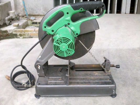 เครื่องตัดไฟเบอร์ HITACHI +เครื่องเชื่อม IWELD สภาพตามรูปครับ