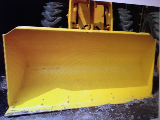 ขายรถตักล้อยาง TCM 830-2 (S11-03192) 4,212 ชม.