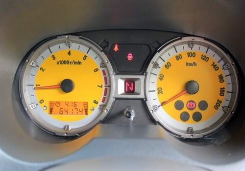 Proton SAVVY 1.2 High Line AT 2009