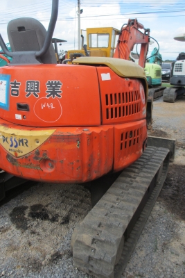 KOMATSU PC35MR  เก่านอก เอวแน่น ปั็มแรง สภาพพร้อมใช้ สุดๆเอาไปแบ่งกันใช้ได้เลยครับ   น้องร็อค จัดหั้ย สนใจโทร สอบถามได้ 081-8535656