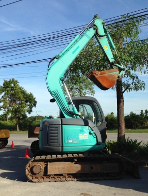 ขายรถขุดเล็ก Kobelco SK70SR-1ES Serial: YT04-09546 (สต็อกที่ญี่ปุ่น)