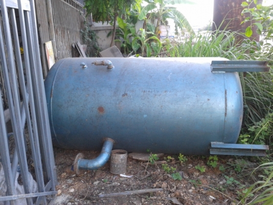 ขายถังพักลม1000กว่าลิตร ถังหนามาก