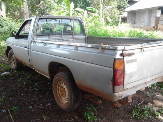 ***ขายแล้วครับขอบคุณ Truck2hand ขาย ปิ๊คอัพตอนเดียว ราคาเบาๆ NISSAN BIG-M BD2.5 ฝาแดง ยอดนิยม ปี38/95 เครื่องแห่งแฮงดี อึดทนบ่จุกจิก ช่วงล่างแหน่น คัสซีงามบ่ผุบ่ดาม กระบะพื้นดี มีต้องเก็บนิดหน่อย สีบาง เดิม หัวเก๋งดีภายในดีคอนโซลครบ ยางดี 4เส้นหน้า-หลังเด