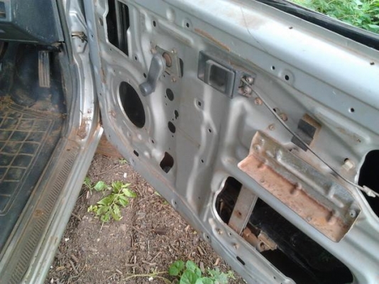 ***ขายแล้วครับขอบคุณ Truck2hand ขาย ปิ๊คอัพตอนเดียว ราคาเบาๆ NISSAN BIG-M BD2.5 ฝาแดง ยอดนิยม ปี38/95 เครื่องแห่งแฮงดี อึดทนบ่จุกจิก ช่วงล่างแหน่น คัสซีงามบ่ผุบ่ดาม กระบะพื้นดี มีต้องเก็บนิดหน่อย สีบาง เดิม หัวเก๋งดีภายในดีคอนโซลครบ ยางดี 4เส้นหน้า-หลังเด