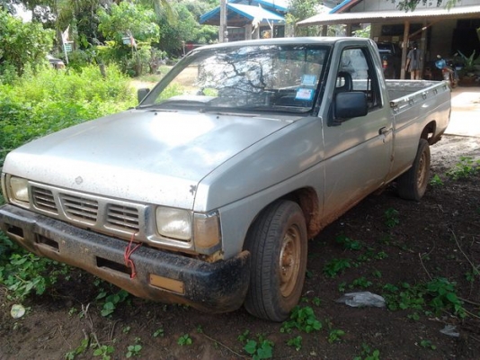 ***ขายแล้วครับขอบคุณ Truck2hand ขาย ปิ๊คอัพตอนเดียว ราคาเบาๆ NISSAN BIG-M BD2.5 ฝาแดง ยอดนิยม ปี38/95 เครื่องแห่งแฮงดี อึดทนบ่จุกจิก ช่วงล่างแหน่น คัสซีงามบ่ผุบ่ดาม กระบะพื้นดี มีต้องเก็บนิดหน่อย สีบาง เดิม หัวเก๋งดีภายในดีคอนโซลครบ ยางดี 4เส้นหน้า-หลังเด