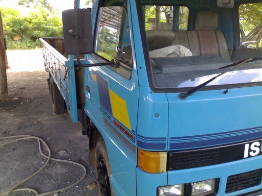 NKR 110 สวยทั้งคัน ยาว 4.3 m แรงจิงไม่เคยเเกะ (เจ้าของขายเองราคาต่อรองได้คับ)