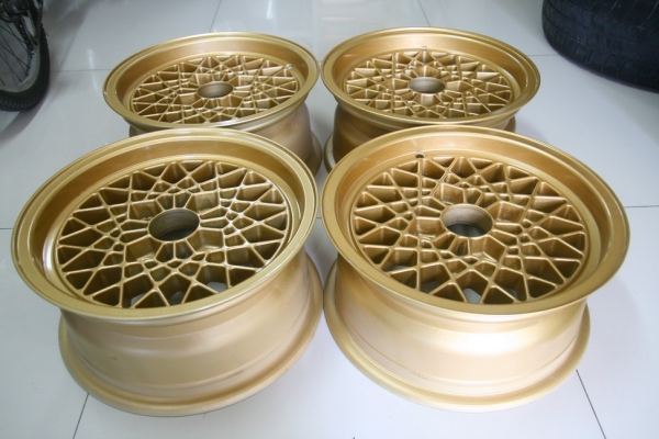 ล้อแม็กรังผึ้ง MADE IN France