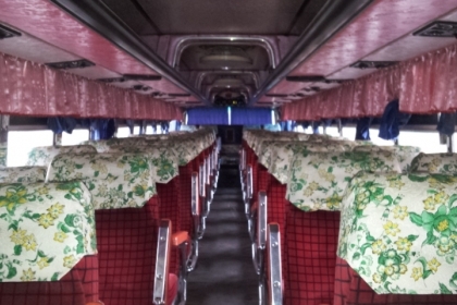 ขายรถทัวร์ ยาว 12 ม โทร  0883450391