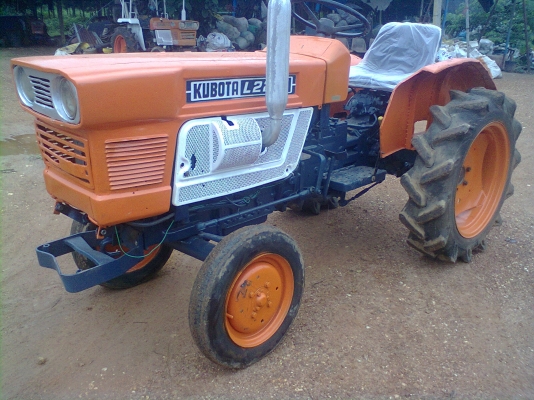 ขายรถไถ KUBOTA 2201 แรง ครับ ขายรถไถ KUBOTA 2201 แรง ครับ