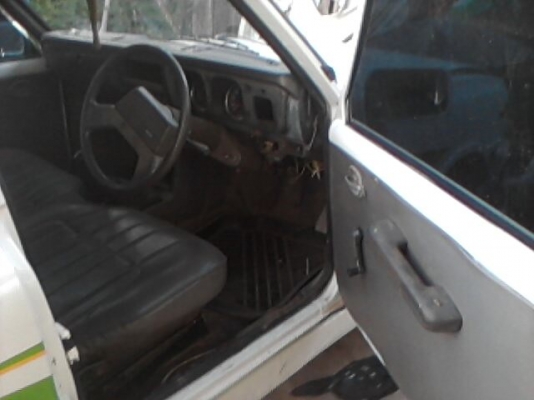 เพื่อนฝากประกาศครับ ขายมาสด้า แฟมิเลีย ตอนเดียว ติดแก๊สลงเล่มแล้ว ภาษีขาดปี 55 เครื่องพัง เพื่อนฝากประกาศครับ ขายมาสด้า แฟมิเลีย ตอนเดียว ติดแก๊สลงเล่มแล้ว ภาษีขาดปี 55 เครื่องพัง