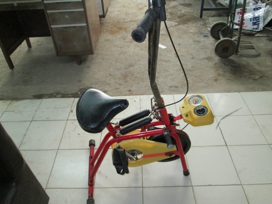 ออกกำลังกาย  เล่นง่าย  ขายถูก  1200บาท  หลินรัชดาครับ