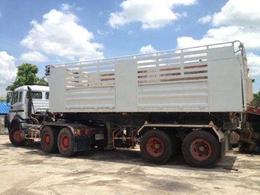 ขายด่วน รถบรรทุก เทเลอร์พร้อมหาง 2เพลา ยี่ห้อ Benz มือสอง