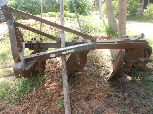 ผาล3  C.M.T ใบเหลือ 25 นิ้ว