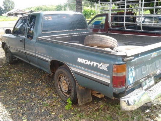 ***ขายแล้วครับ ขอบคุณ Truck2hand ขายกระบะแค็ปเดิมบางทั้งคัน TOYOTA HILUX MIGHTY-X 2.5 X-TRA CAB ปี34/91 เครื่องเดิมเกียร์เดิม แห่งดีแหน่น แฮงดีคัสซีงามแฮง กระบะพื้นดี หน้า-หลังเดิมบ่เคยชนหนัก สีบางเดิมบ่เคยเคลียร์ ยางดี4เส้น พ.พาวเวอร์ แอร์มีระบบ เกียร์4ห