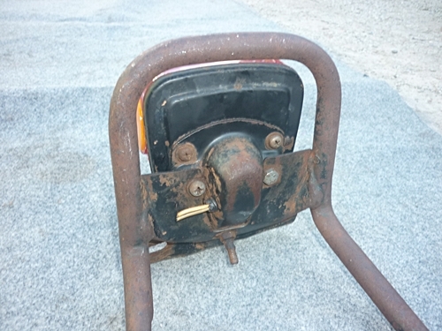 กันตกหรือชุดไฟท้าย  SUZUKI  TS