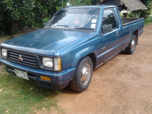 ***ขายแล้วครับขอบคุณ Truck2hand ***ปรับราคา ครับ ขายตอนเดียว L200 ไซโคลน เดิมบาง 2.5 ปี38/95 เครื่องเดิมเกียร์เดิม  เกียร์บ่หลุด ช่วงล่างปึ๊ก คัสซีงามแฮง กระบะพื้นมีผุ2จุดใหญ่ ตามรูป ยางดี4เส้น หัวเก๋งบ่ผุคอนโซลครบ บอดี้มีต้องเก็บจั๊กนิดจั๊กหน่อย งามเลย พ