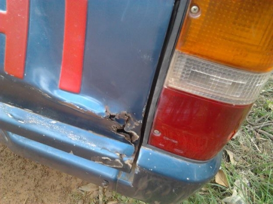 ***ขายแล้วครับขอบคุณ Truck2hand ***ปรับราคา ครับ ขายตอนเดียว L200 ไซโคลน เดิมบาง 2.5 ปี38/95 เครื่องเดิมเกียร์เดิม  เกียร์บ่หลุด ช่วงล่างปึ๊ก คัสซีงามแฮง กระบะพื้นมีผุ2จุดใหญ่ ตามรูป ยางดี4เส้น หัวเก๋งบ่ผุคอนโซลครบ บอดี้มีต้องเก็บจั๊กนิดจั๊กหน่อย งามเลย พ