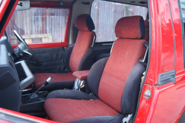 ขาย SUZUKI CARIBIAN สีแดง ปี1989 สภาพดีวางเครื่อง วีทาร่าเครื่อง1600 คาร์บูร์ ขาย SUZUKI CARIBIAN สีแดง ปี1989 สภาพดีวางเครื่อง วีทาร่าเครื่อง1600 คาร์บูร์