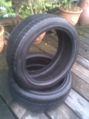 ขายยางnitto japan 18/225/45 ปี09 สวยๆคับ