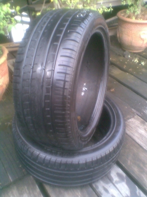ยางpirelli 18/245/40 germayny ปี09