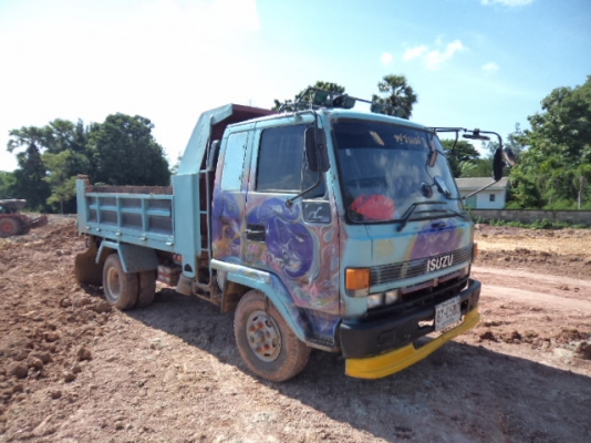 ขายรถ6ล้อดั้มอีซูซุร็อก175แรงราคาถูกๆๆๆ เบรกทิฟฟี พวงมาลัยเพาเวอร์ เอกพร้อมโอน