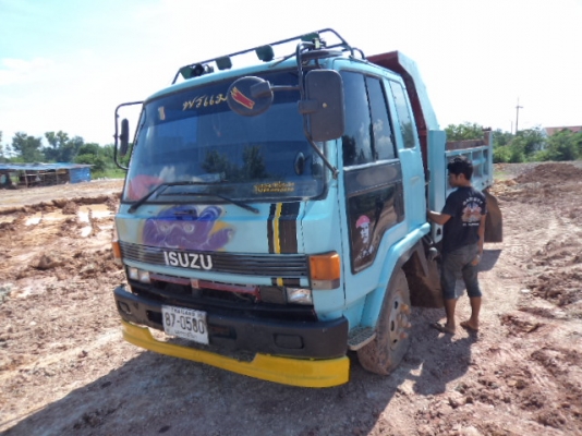 ขายรถ6ล้อดั้มอีซูซุร็อก175แรงราคาถูกๆๆๆ เบรกทิฟฟี พวงมาลัยเพาเวอร์ เอกพร้อมโอน