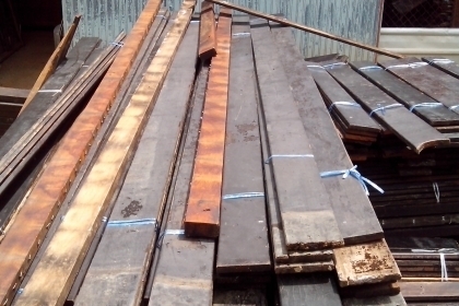 เป็นไม้ตะเคียนทองครับหน้า 6 นิ้ว หนา 2.0 ซ.ม ไม้สวยมากครับความยาว 3.10 เมตร และ 3.70 เมตร มีประมาณ 200 ตัวครับ เมตรละ 100 ครับ ราคานี้หาไม่ได้แล้วครับขายด่วนๆครับคุ้มมากครับราคานี้ เป็นไม้ตะเคียนทองครับหน้า 6 นิ้ว หนา 2.0 ซ.ม ไม้สวยมากครับความยาว 3.10 เมตร และ 3.70 เมตร มีประมาณ 200 ตัวครับ เมตรละ 100 ครับ ราคานี้หาไม่ได้แล้วครับขายด่วนๆครับคุ้มมากครับราคานี้