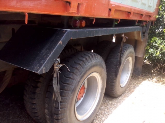 รถอีซูซุ 10 ล้อดั้ม FXZ 240 แรงม้า ปี 39 ( นางฟ้าแท้ )  สนใจติดต่อ 081 - 6079515