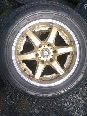 ขายล้อขอบ18 6รูพร้อมยางชุดละ16000